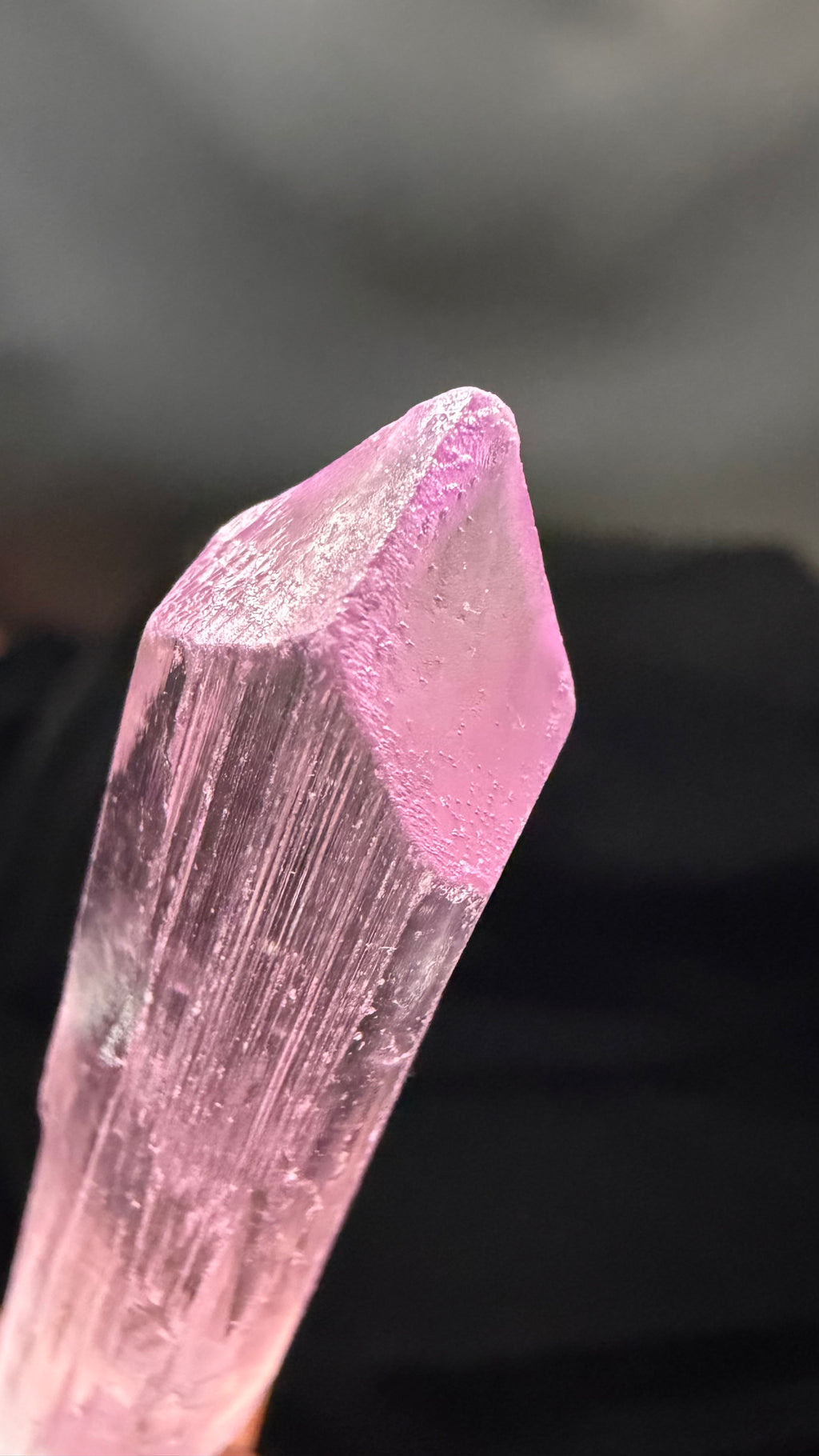 孔賽石｜Kunzite